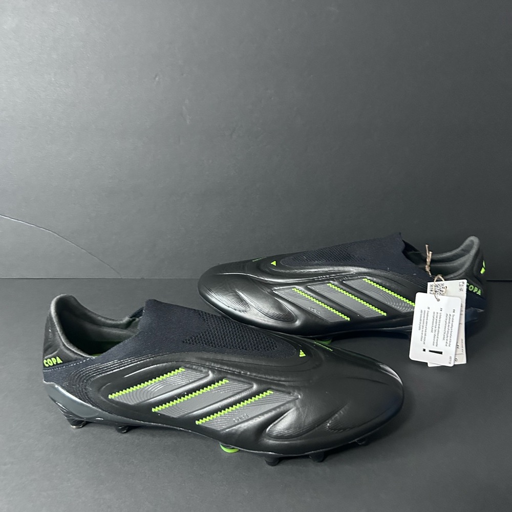 Size 10.5 - Adidas Copa Pure 3 Elite Laceless FG Soccer Cleat Boot | JS0652